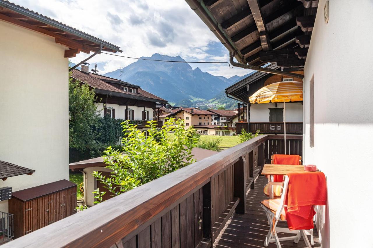 Ferienwohnung Galerie Kaiser Mayrhofen Exterior foto
